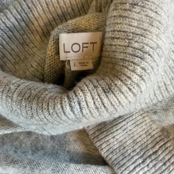 Loft Women’s Light Grey Cotton Knit Turtleneck Sweater size Large - Picture 3 of 3